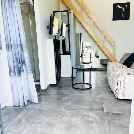 Joli Petit Studio Cosy Marignane Bagian luar foto
