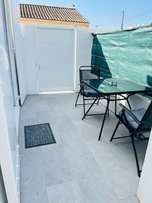 Joli Petit Studio Cosy Marignane Bagian luar foto
